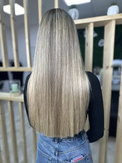 Balayage y rubios — trabajo de Pepa Romero