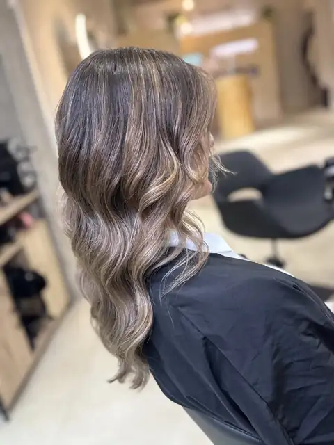 Balayage y rubios — trabajo de Pepa Romero