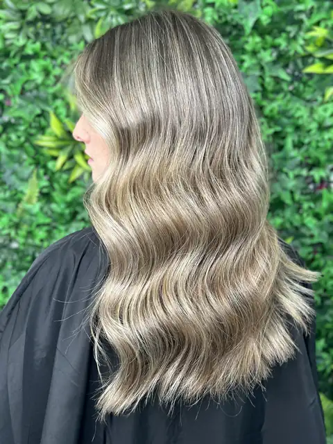 Balayage y rubios — trabajo de Pepa Romero
