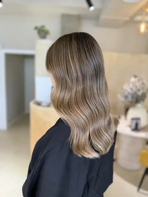 Balayage y rubios — trabajo de Pepa Romero