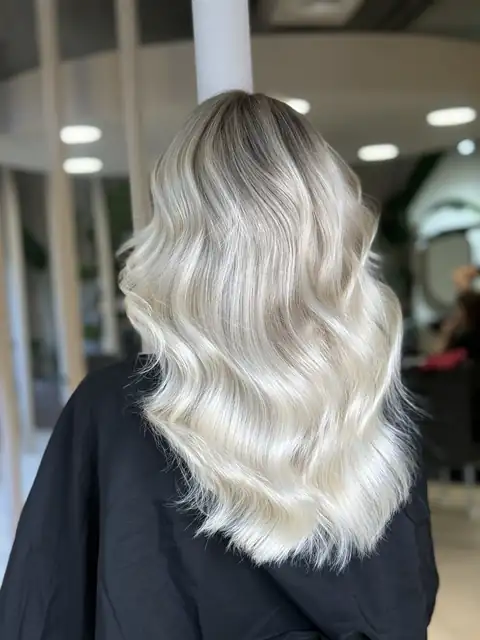 Balayage y rubios — trabajo de Pepa Romero
