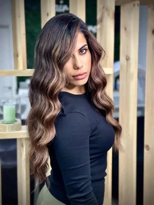 Morena iluminada de Pepa Romero